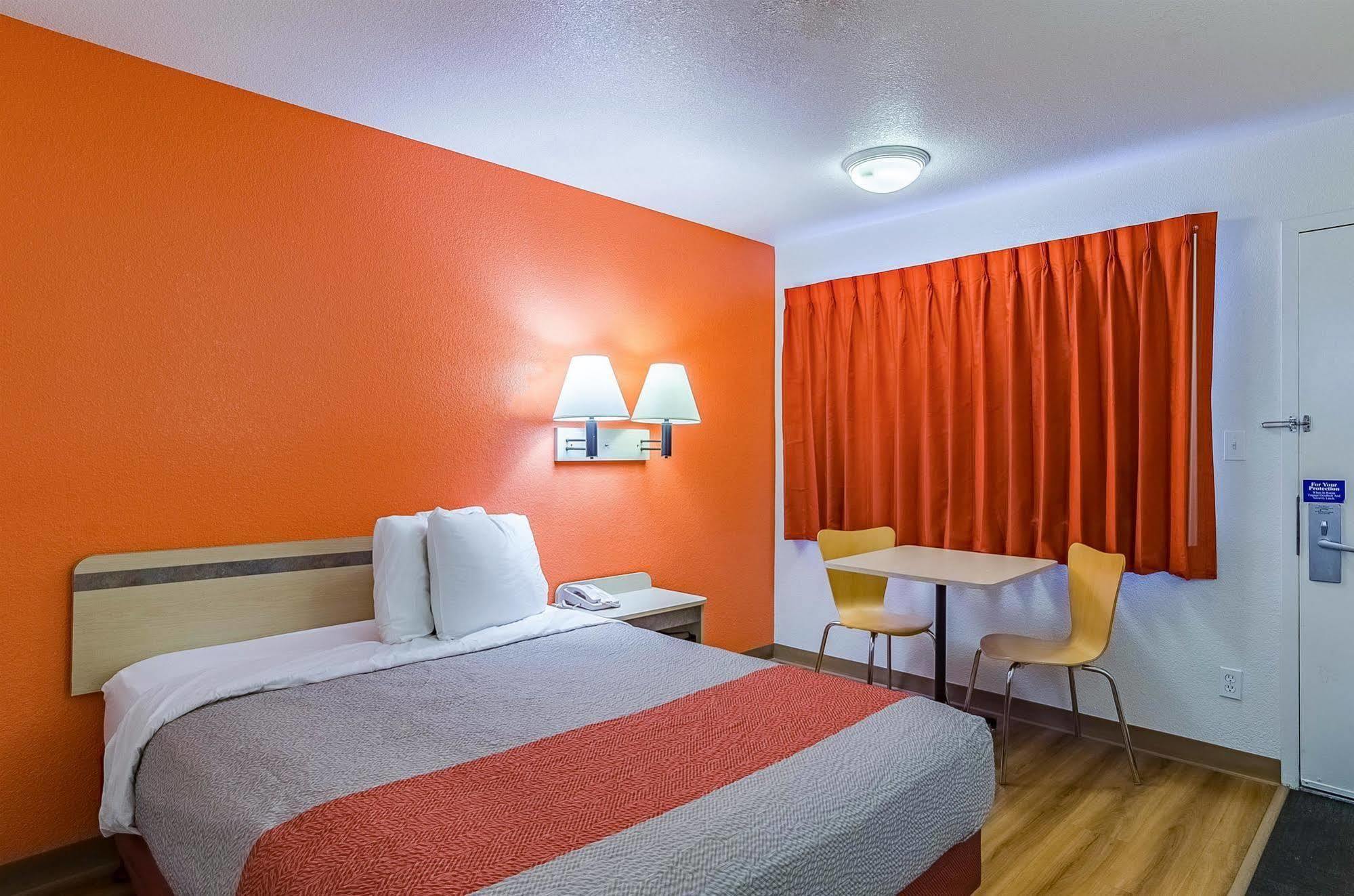Park Inn By Radisson, Cheyenne Ngoại thất bức ảnh