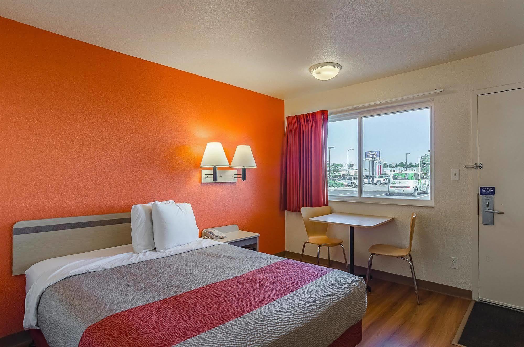 Park Inn By Radisson, Cheyenne Ngoại thất bức ảnh